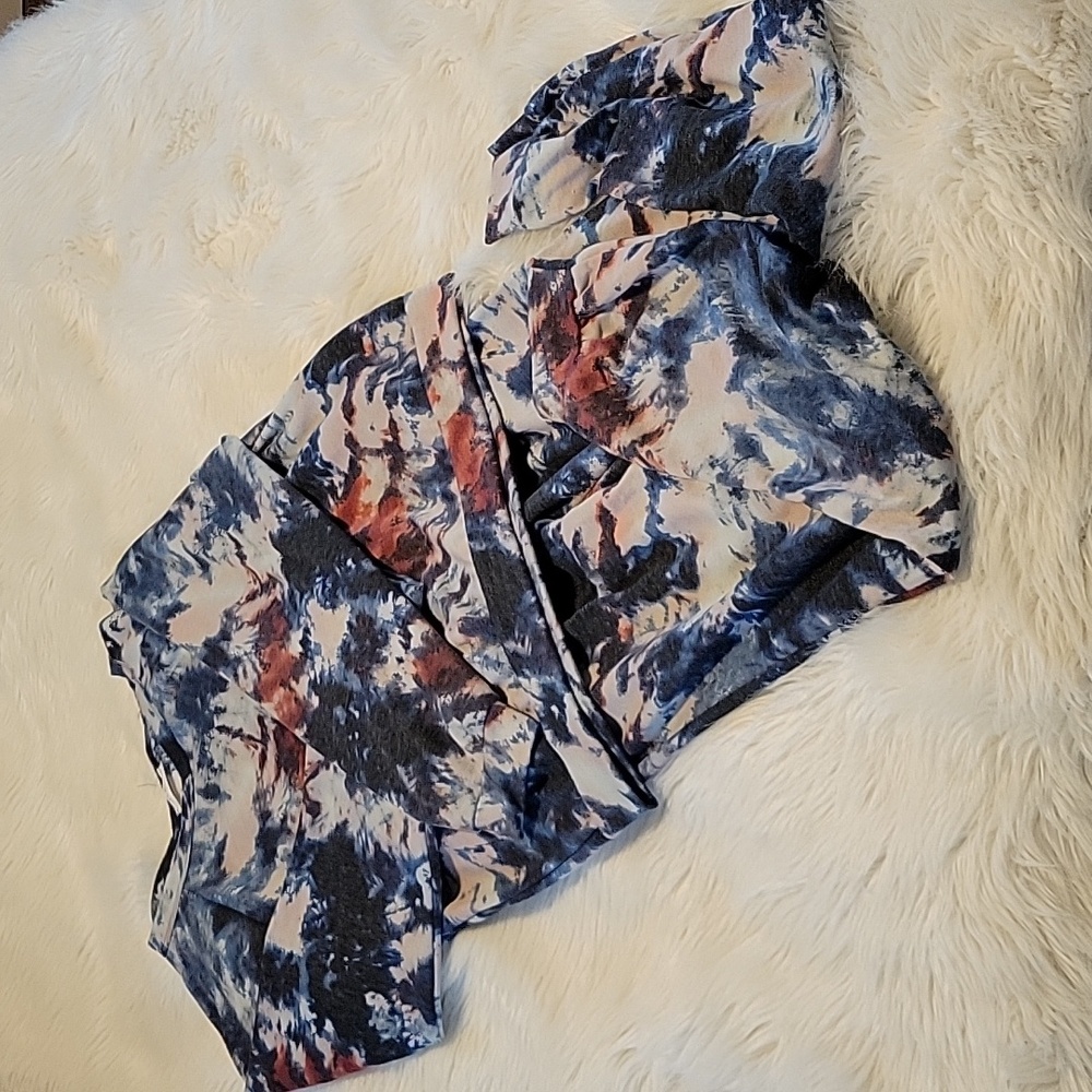 2 piece lounge suit